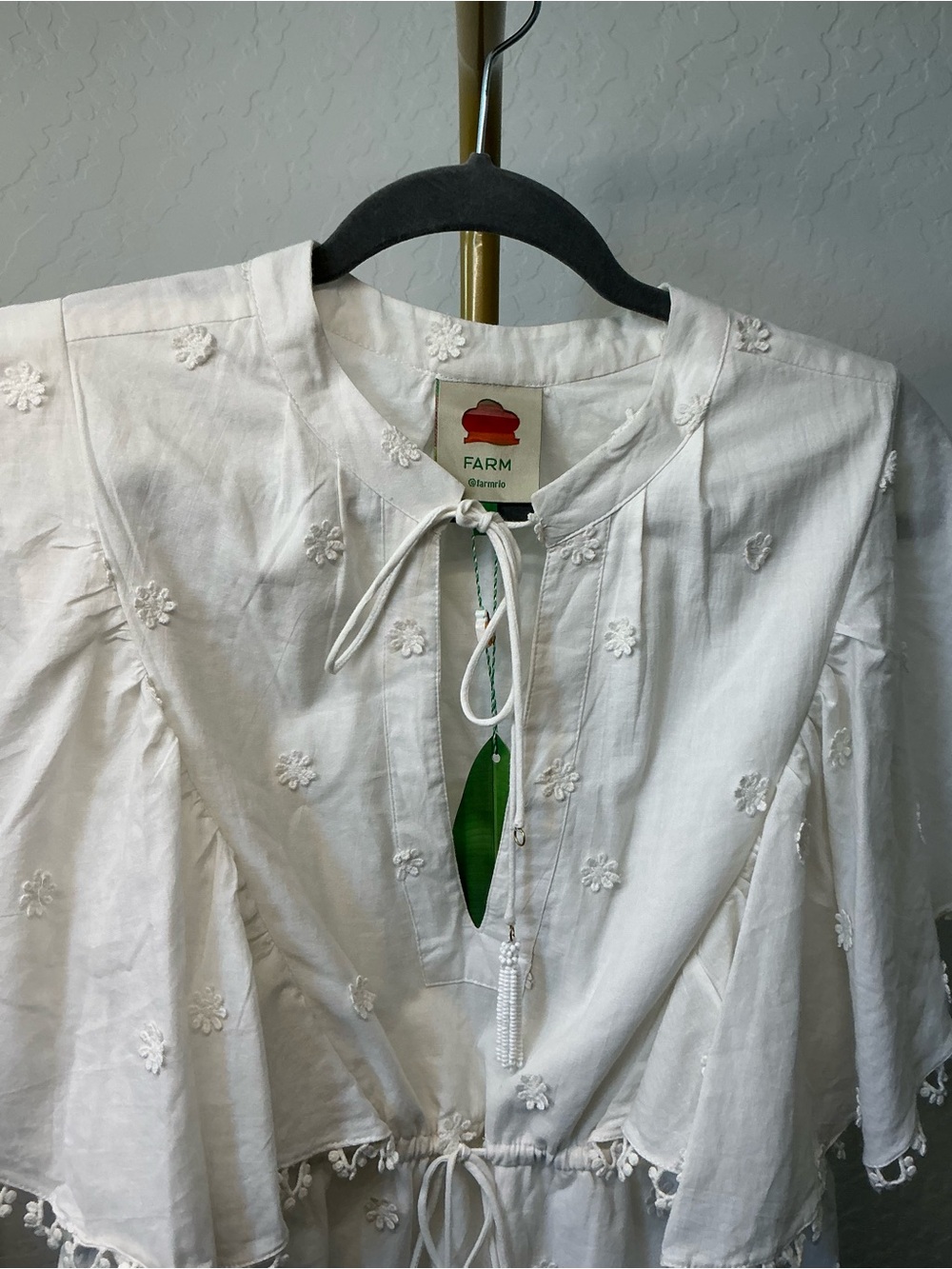 FARM RIO 3D FLOWER MINI DRESS OFF WHITE BEADED TASSELS (some missing tassels) - Picture 2 of 4